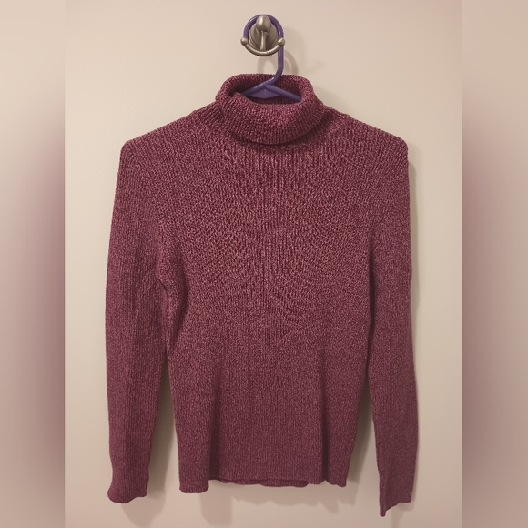 Reference point turtleneck sweater - Picture 1 of 3